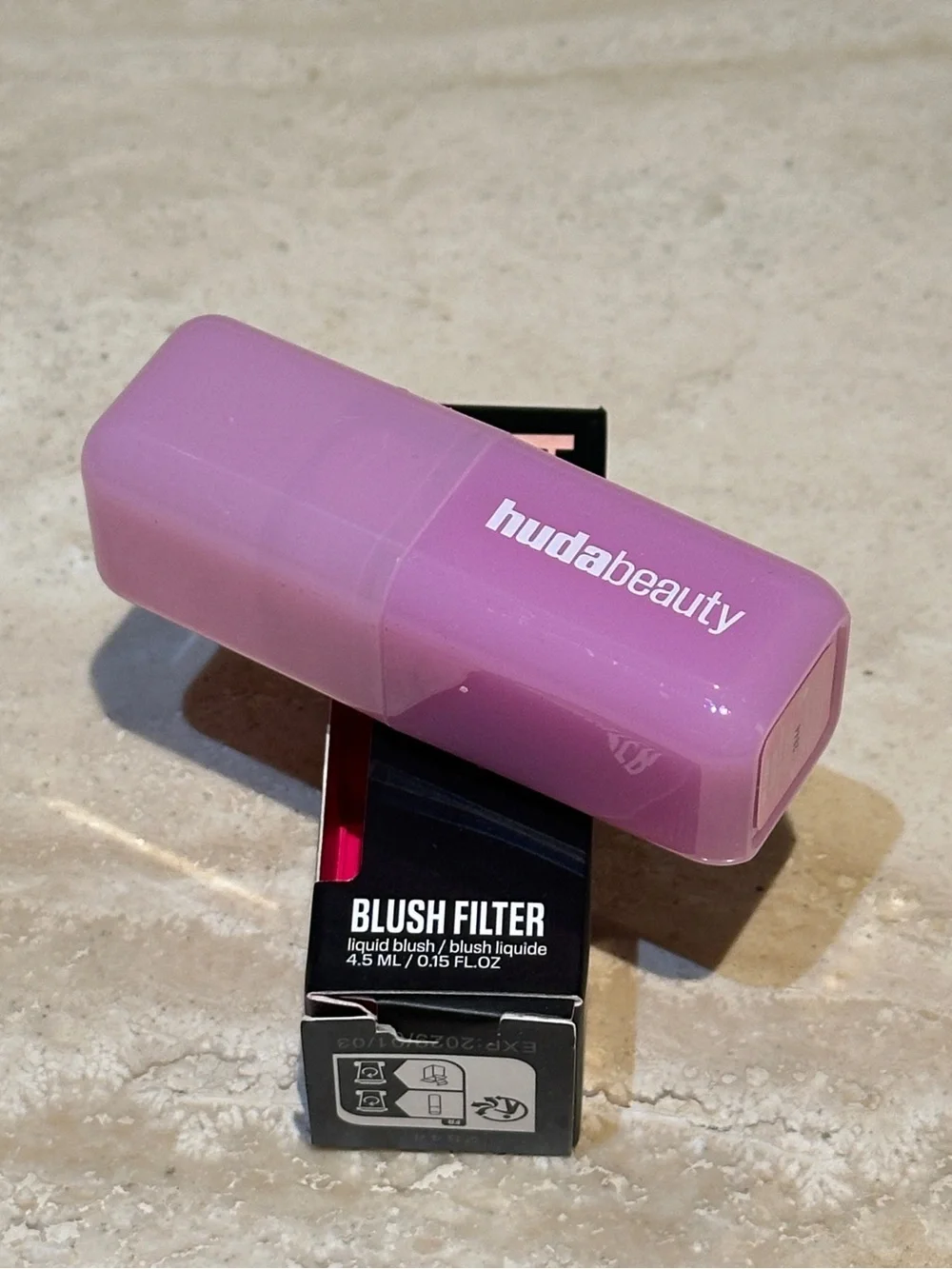 HUDA BEAUTY Blush Filter Soft Glow Liquid Blush Ube Cream (Limited Edition)